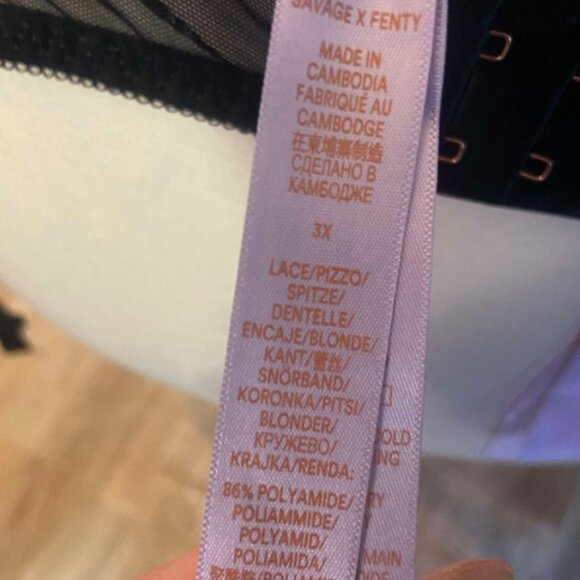 Savage X Fenty NWT 3X Black Lace Garter - Picture 5 of 5
